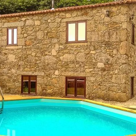 بيت للعطل Holiday Home Flusshaus - Casas Do Rio Tora By Interhome