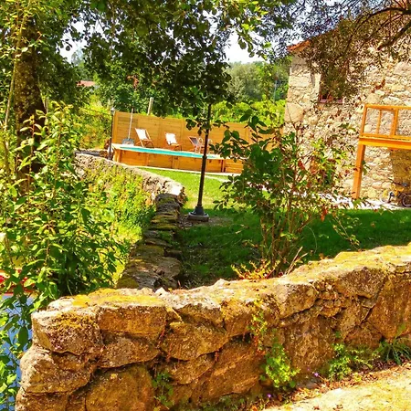 Holiday Home Flusshaus - Casas Do Rio Tora By Interhome * اركوس دي فالديفيز