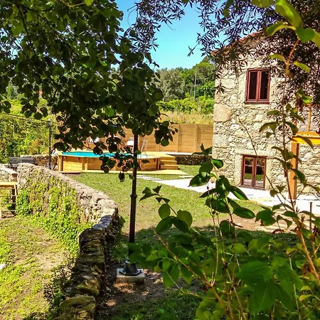 Holiday Home Flusshaus - Casas Do Rio Tora By Interhome اركوس دي فالديفيز