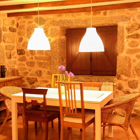 Holiday Home Flusshaus - Casas Do Rio Tora By Interhome بيت للعطل