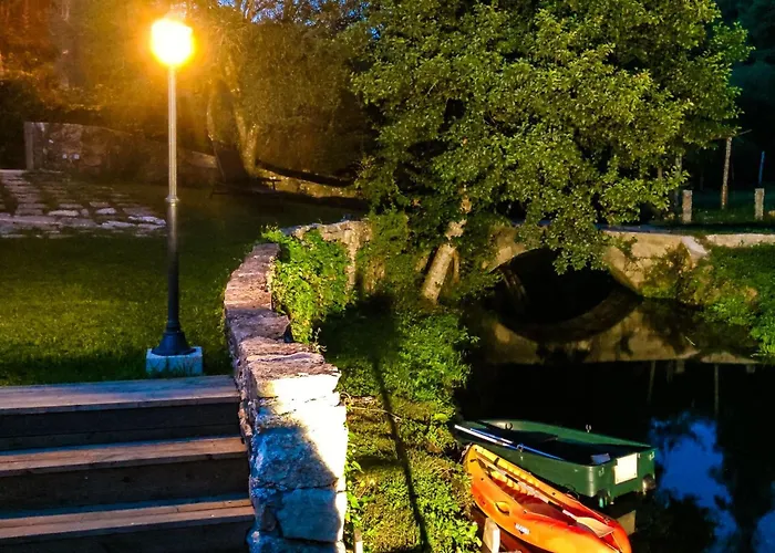 Feriehus Flusshaus - Casas Do Rio Tora By Interhome